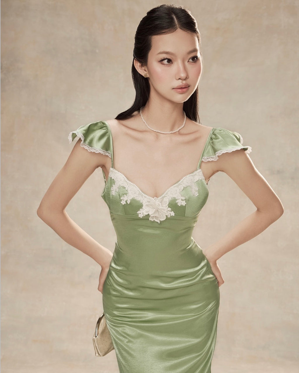 SDevons collection pre-fall Dress 03