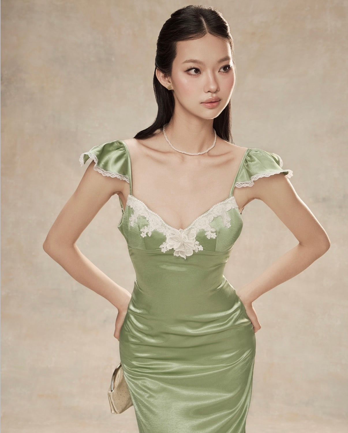 SDevons collection pre-fall Dress 03
