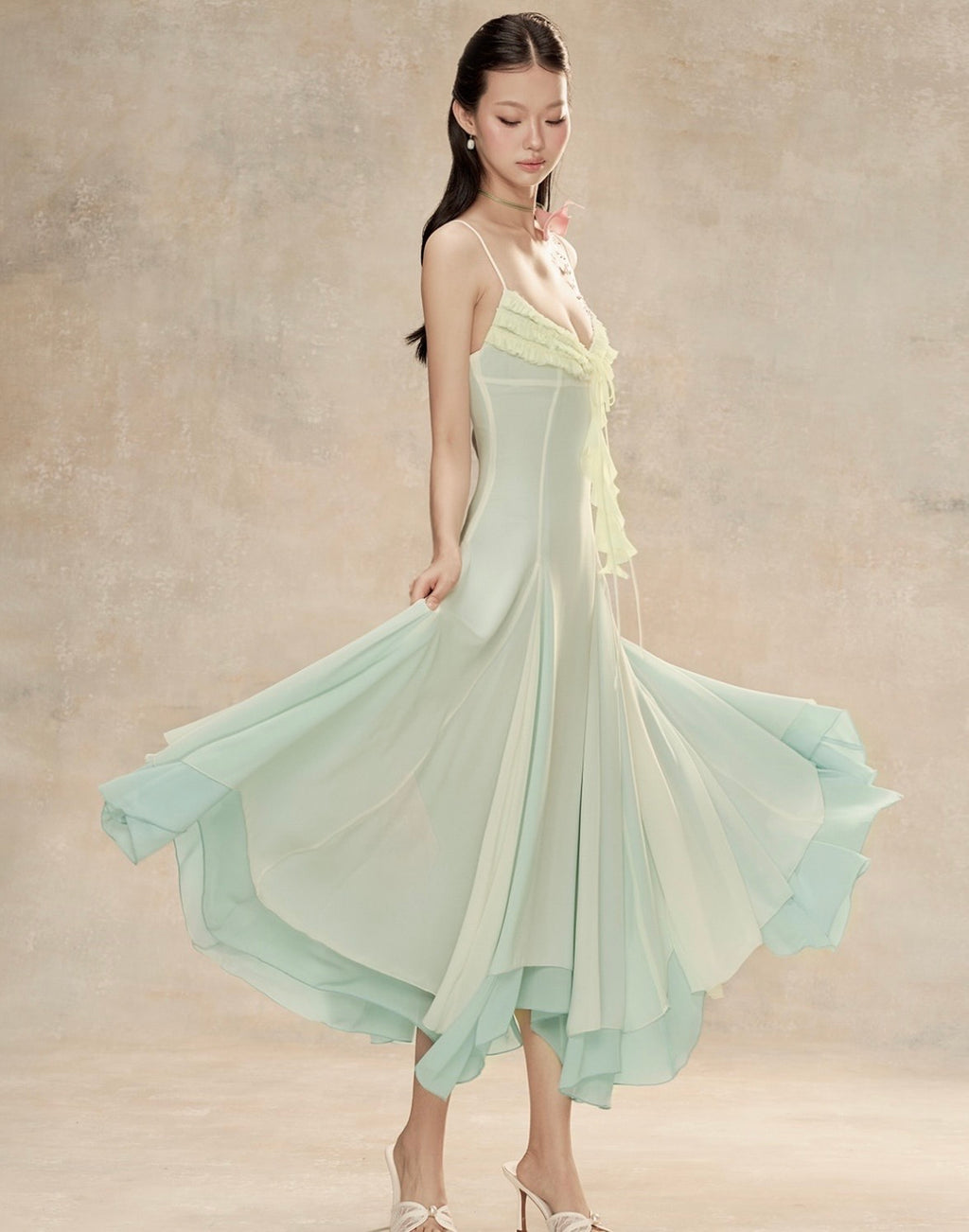 SDevons collection pre-fall Dress 02