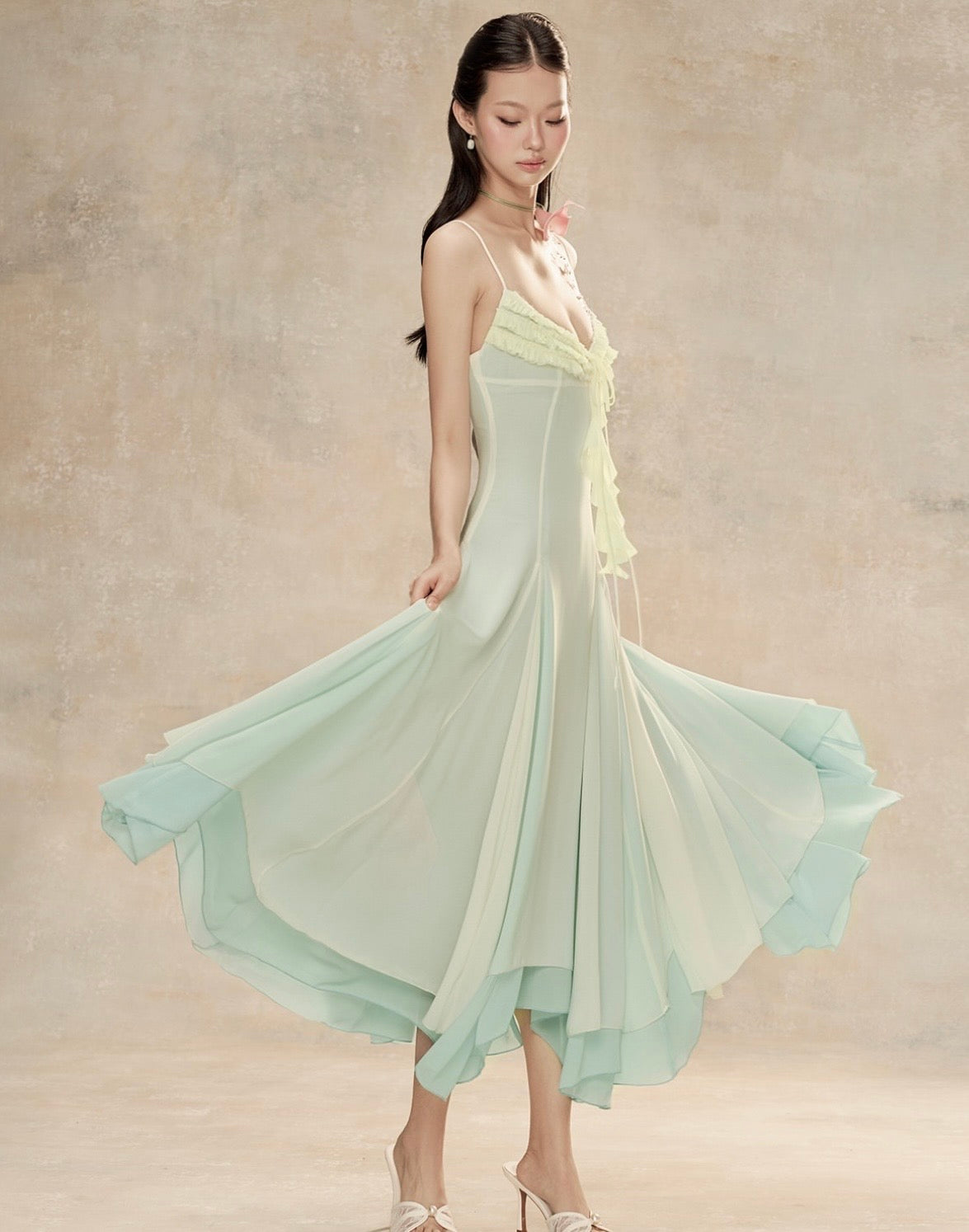 SDevons collection pre-fall Dress 02
